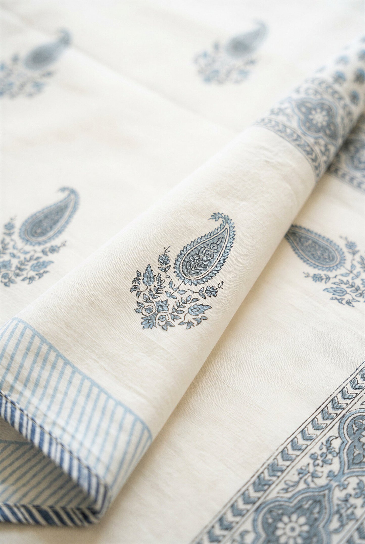 Indigo Paisley — photo 3