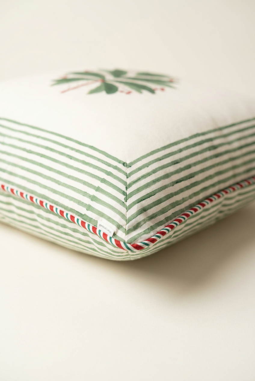 Botanical Leaf — Hand-Block Cotton Cushion Cover — photo 2