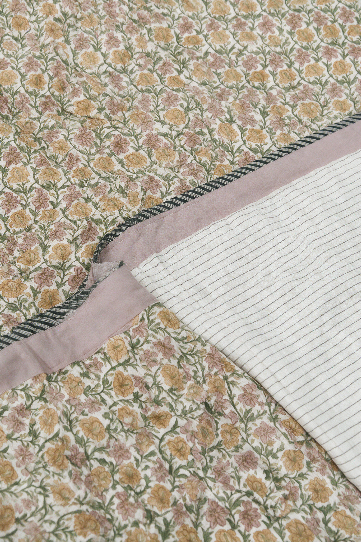 Marigold Vine — Reversible Hand-Block Cotton Quilt — photo 3