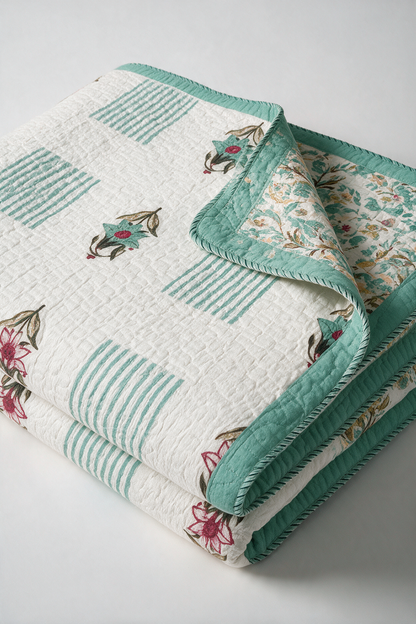 Mint Charm — Reversible Quilted Bed Cover Set — photo 2