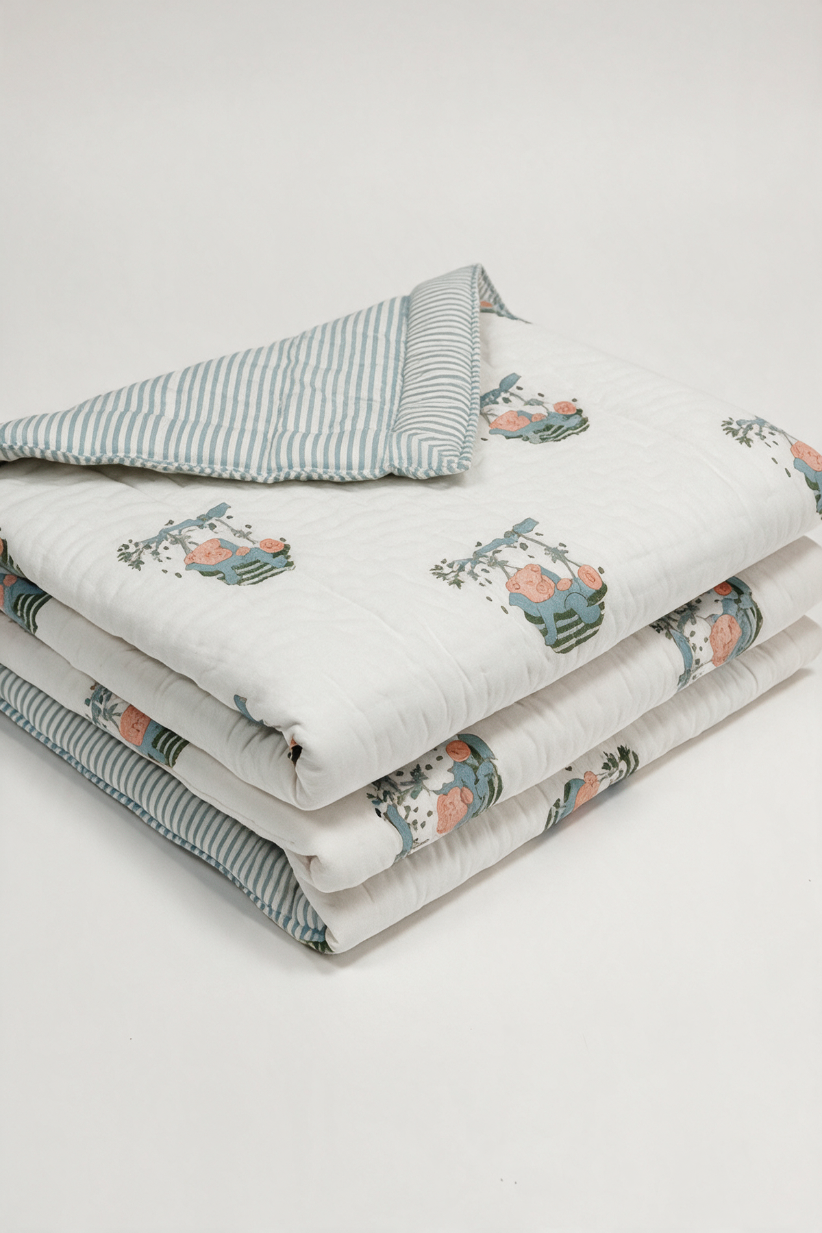 Teddy Swing — Hand-Block Cotton Baby Quilt — photo 1